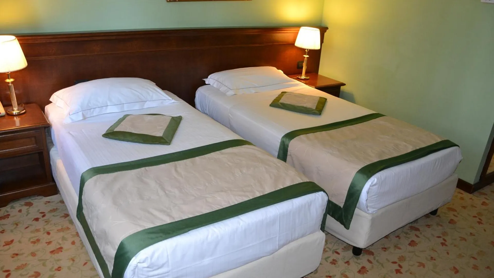 Meditur Hotel Bologna Ozzano dell'Emilia 4*,  Italie