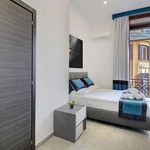 irooms-garibaldi.hotels-amalfi.com/