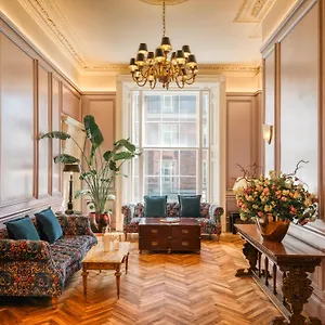 Ξενοδοχείο Albany House ***