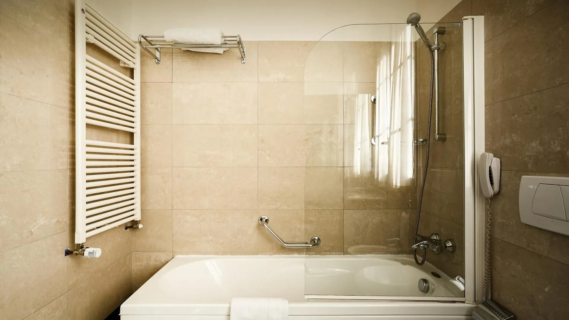 Meditur Hotel Bologna Оццано-делл'Эмилия