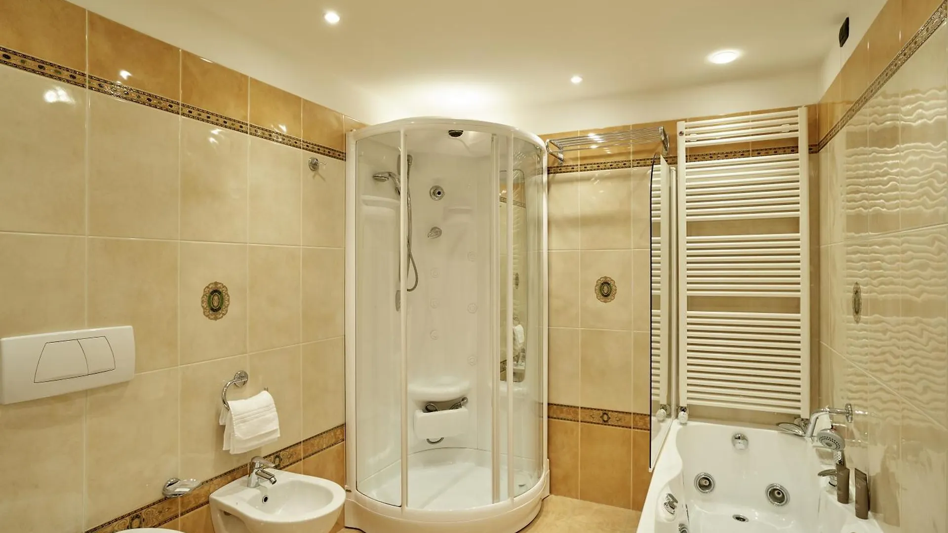Meditur Hotel Bologna Оццано-делл'Эмилия Италия