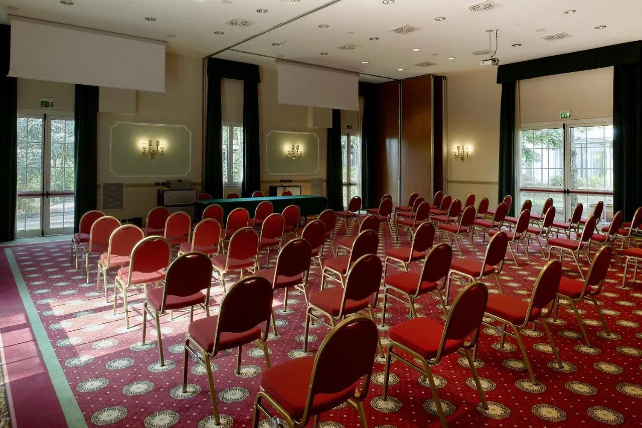 Meditur Hotel Bologna Оццано-делл'Эмилия